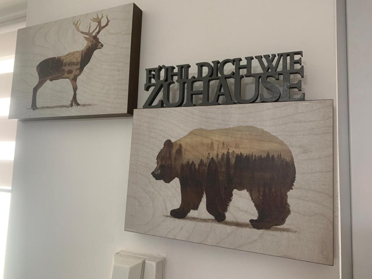 Goldstadt Lounge *